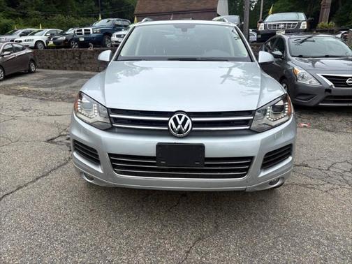 2013 Volkswagen Touareg VR6 Lux