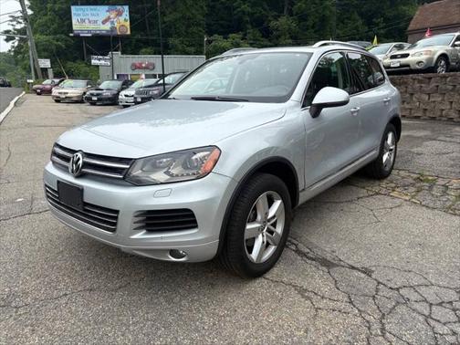 2013 Volkswagen Touareg VR6 Lux