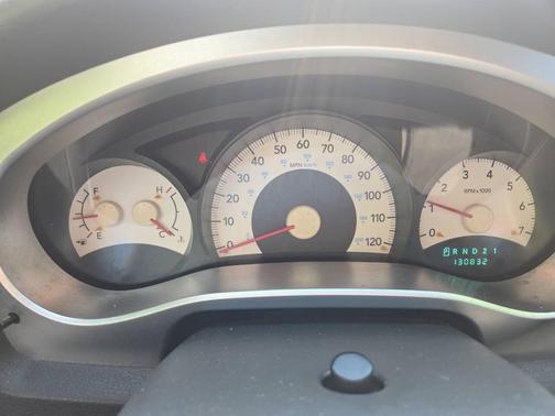 2007 Mitsubishi Raider LS