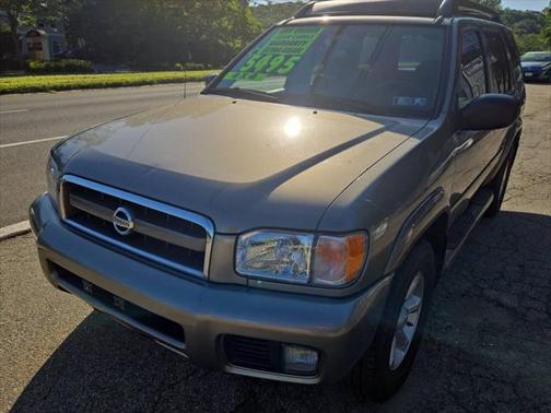 2003 Nissan Pathfinder SE