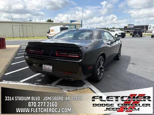 2022 Dodge Challenger SXT