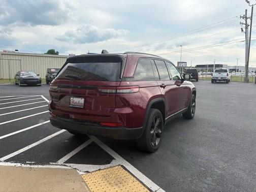 2023 Jeep Grand Cherokee Altitude 4x4