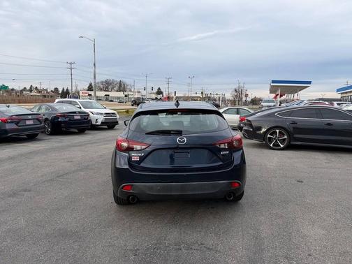 2015 Mazda Mazda3 i Touring