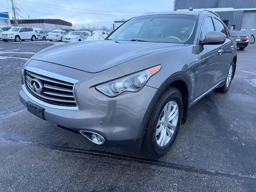 2015 INFINITI QX70 Base
