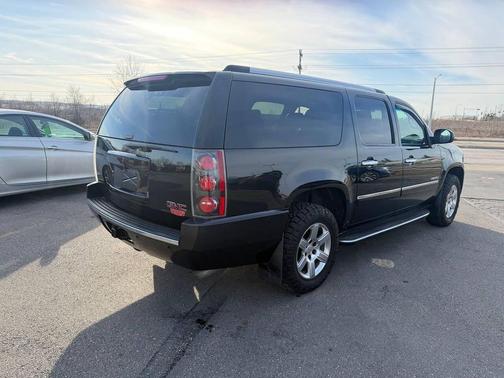 2013 GMC Yukon XL Denali