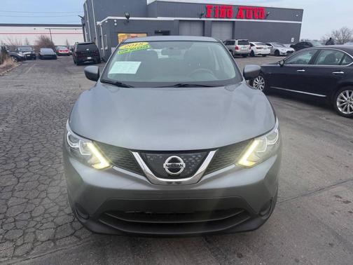 2018 Nissan Rogue Sport SV