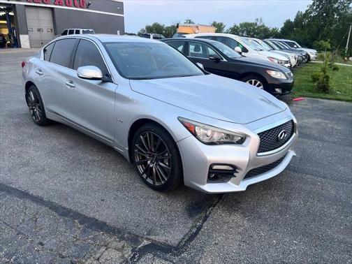 2016 INFINITI Q50 3.0t RED SPORT 400