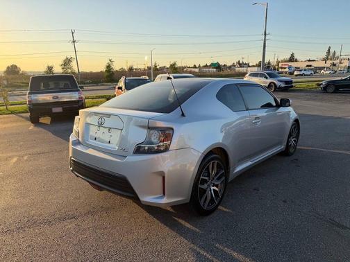 Classic Silver Metallic 2014 Scion tC Base