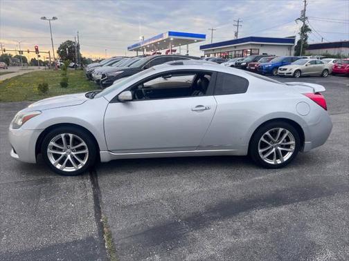 2011 Nissan Altima 3.5 SR