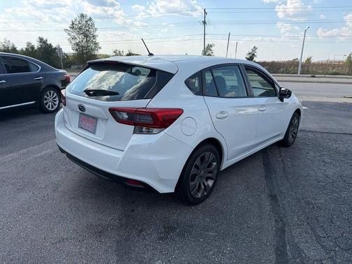 2022 Subaru Impreza Base