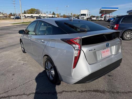 2018 Toyota Prius Two