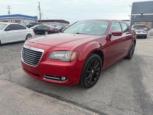 Deep Cherry Red Crystal Pearl Coat 2013 Chrysler 300 S