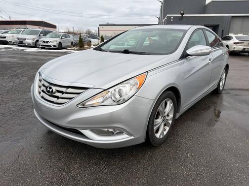 2013 Hyundai SONATA Limited