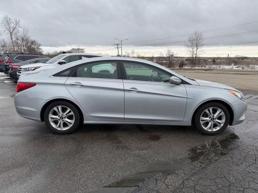 2013 Hyundai SONATA Limited