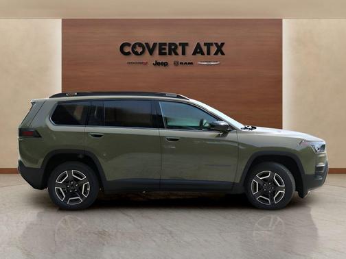 41 2026 Jeep Cherokee LAREDO/LIMITED