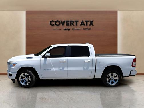 Bright White Clearcoat 2019 RAM 1500 Big Horn