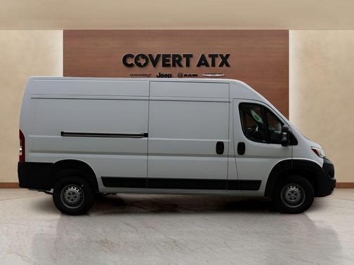 Bright White Clearcoat 2026 RAM ProMaster 2500 High Roof
