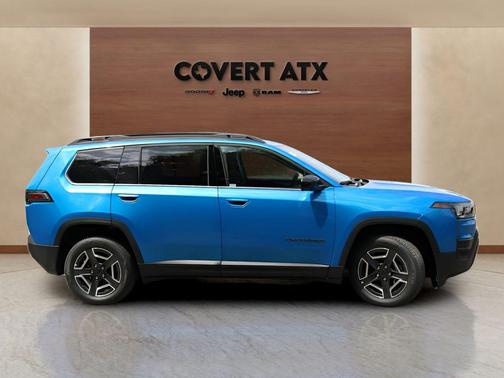 Hydro Blue Pearlcoat 2026 Jeep Cherokee LAREDO/LIMITED