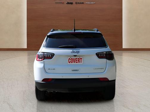 Bright White Clearcoat 2025 Jeep Compass Limited