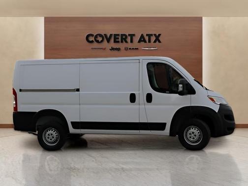 Bright White Clearcoat 2026 RAM ProMaster 1500 Low Roof