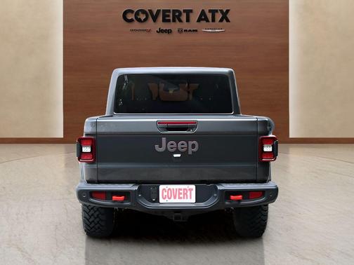 Granite Crystal Clearcoat Metallic 2026 Jeep Gladiator Shadow Ops
