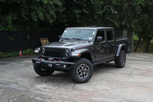 Granite Crystal Clearcoat Metallic 2026 Jeep Gladiator Shadow Ops