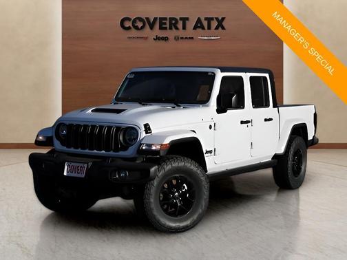Bright White Clearcoat 2025 Jeep Gladiator Sport