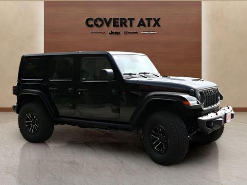 Black Clearcoat 2026 Jeep Wrangler Rubicon