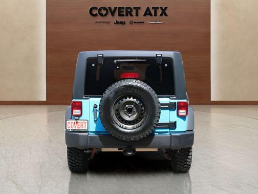 Clearcoat 2017 Jeep Wrangler Unlimited Rubicon
