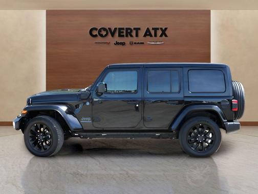 Black Clearcoat 2025 Jeep Wrangler 4xe Sahara