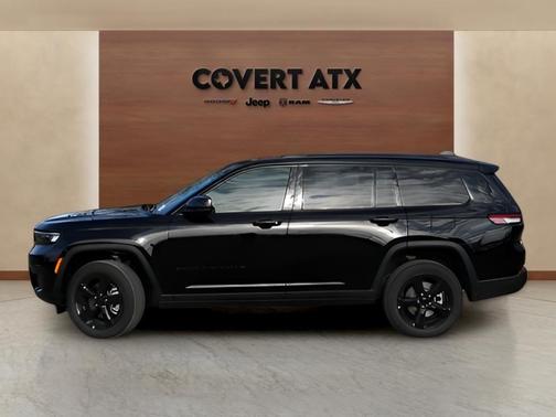 Diamond Black 2025 Jeep Grand Cherokee L Laredo