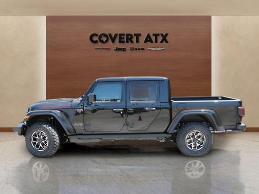 Black Clearcoat 2026 Jeep Gladiator Rubicon