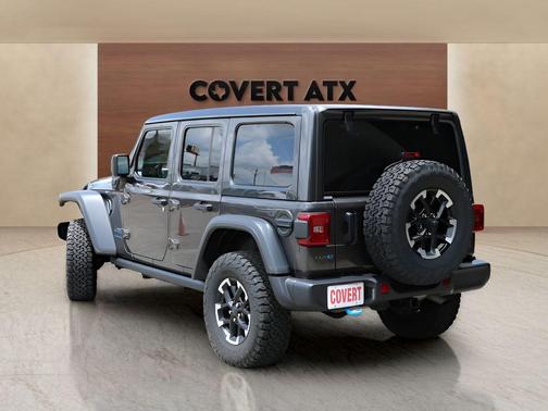 Granite Crystal Clearcoat Metallic 2025 Jeep Wrangler 4xe Rubicon