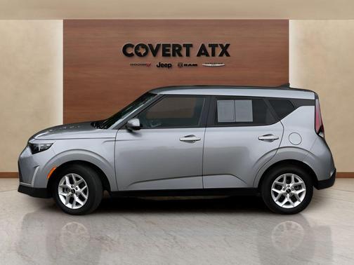 Steel Gray 2025 Kia Soul LX
