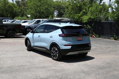 Ice Blue Metallic 2023 Chevrolet Bolt EUV Premier