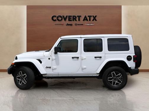 Bright White Clearcoat 2025 Jeep Wrangler Sahara