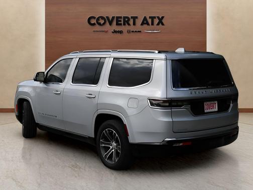 Silver Zynith 2022 Jeep Grand Wagoneer Series I