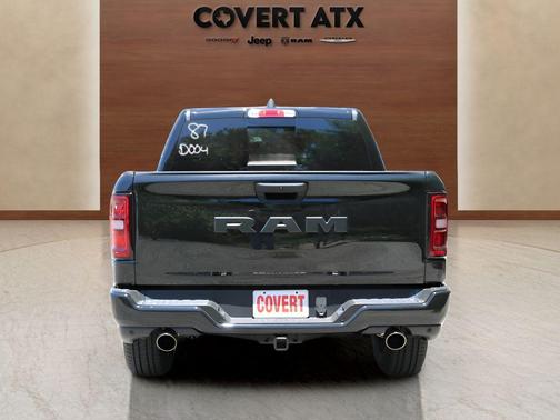 Diamond Black 2026 RAM 1500 Express