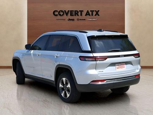 Silver Zynith 2022 Jeep Grand Cherokee 4xe Base