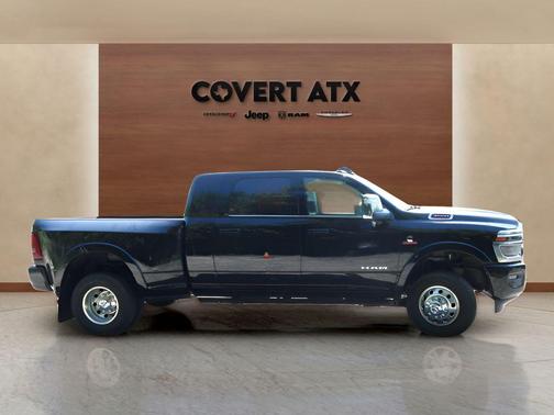 Diamond Black 2026 RAM 3500 Limited