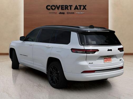 Bright White Clearcoat 2026 Jeep Grand Cherokee L Summit