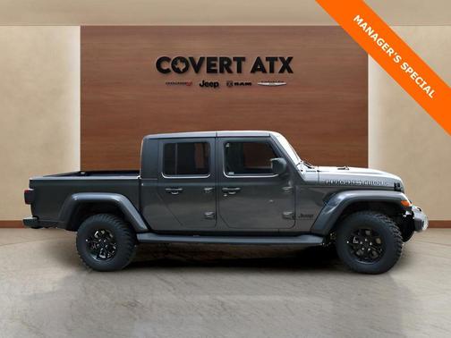 Granite Crystal Clearcoat Metallic 2025 Jeep Gladiator Sport