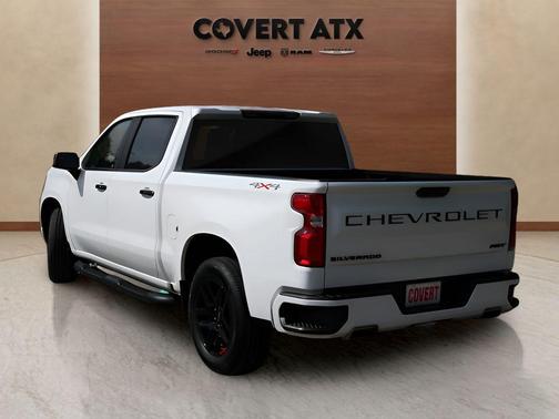 Summit White 2023 Chevrolet Silverado 1500 RST