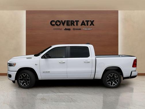 Bright White Clearcoat 2026 RAM 1500 Laramie