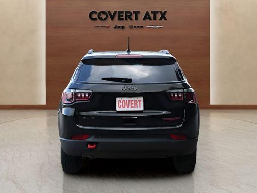 Diamond Black 2026 Jeep Compass Trailhawk