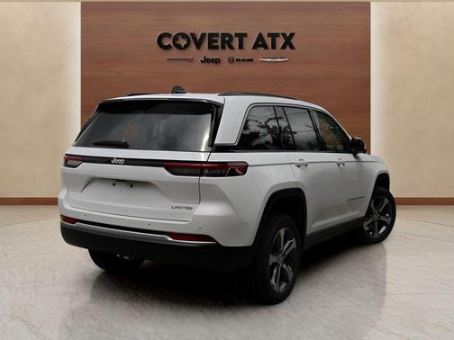 Bright White Clearcoat 2026 Jeep Grand Cherokee Limited