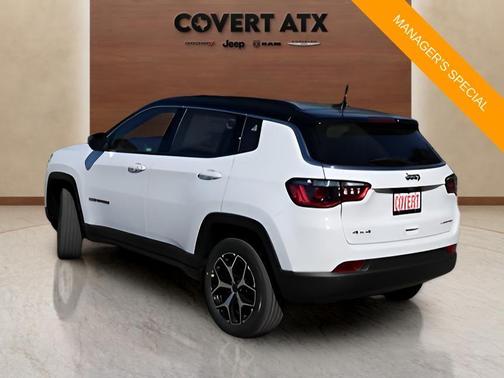 Bright White Clearcoat 2026 Jeep Compass Limited