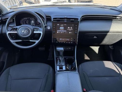 White Pearl 2024 Hyundai TUCSON SEL