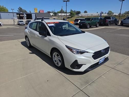 Crystal White Pearl 2025 Subaru Impreza BASE