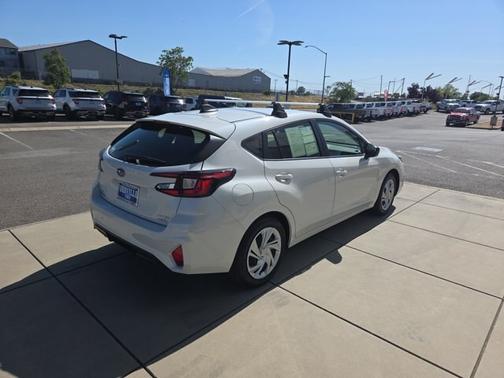 Crystal White Pearl 2025 Subaru Impreza BASE
